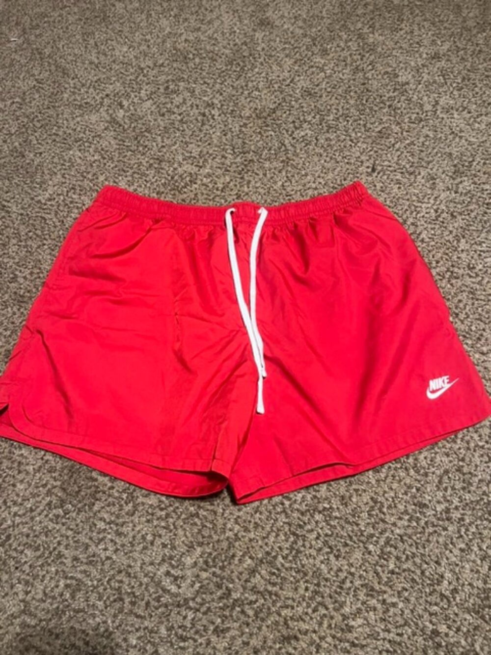 MENS NIKE SHORTS, XXL. RED NWOT
